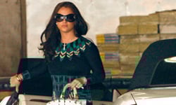 妳們是來走秀還是來被偵訊的？女星們的出庭時尚比一比 女星、明星、穿搭、時尚大PK、出庭