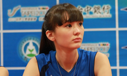 正妹打球天下無敵？破解哈薩克女排球員莎賓娜為什麼受歡迎       正妹、哈薩克、女排、排球、選手