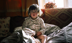 「謝謝妳來到這世上！」媽媽送唐氏症女孩的攝影禮物… Sian Davey、Alice、Looking for Alice、唐氏綜合症、攝影、母女、親情、藝術