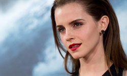 妞快報：女人不該在公共場合大笑？艾瑪華森PO照反擊土耳其副總理 土耳其、Bülent Arınç、齋月、#direnkahkaha、艾瑪華森、Twitter、親善大使