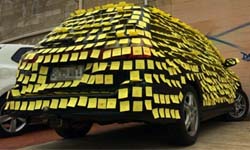 我愛你這麼多！用1500張便利貼表達愛意的求婚計畫 私話題、我愛你、便利貼、求婚、計畫