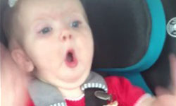 寶寶一聽凱蒂佩芮歌聲馬上不哭！驚為天人表情超有戲 Dark Horse、Katy Perry、肉肉、寶寶、有戲