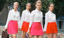 女王蜂影響力超大？13張照片拍出少女排斥異己的美麗與壓力 Michal Pudelka、girl clique、辣妹過招、花邊教主、攝影