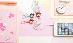 愛打結的耳機線就交給他們吧！米奇米妮集線Q束繩 米奇、米妮、迪士尼、Q束繩、集線器、捲線器、耳機線