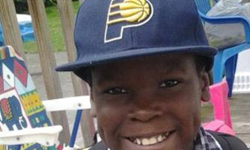 厭世少年隨機殺人　無辜9歲童魂斷刀下　 扭曲、未成年、殺人、隨機、蓄意、無辜、喪命、犧牲、定罪、放棄人生、美國、男孩