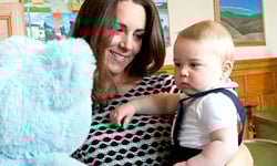 時尚的完成度在於「萌」？名人小孩穿搭吸睛度比一比 Suri、小喬治、Flynn、哈波、Harper Seven Beckham