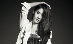 妞快報：她的美沒有極限！潤娥露腹肌拍雜誌照展現成熟姊姊風 妞快報、潤娥、雜誌、腹肌