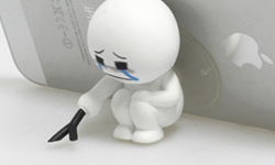 到底誰欺負你們！Line人物好傷心手機座 Line、熊大、兔兔、饅頭人、手機座