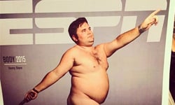 威力堪比大規模毀滅性武器　大叔自製驅魔避邪必備良曆 願賭服輸、月曆、攝影、挑戰、模仿、極限、零尺度、搞笑