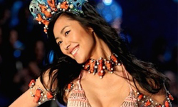 吳季剛都愛上她了，你還不愛嗎？愛上中國超模劉雯的4個好理由 劉雯、中國、超模、時尚、富比士