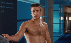 沒脫不讓你演？那些年曾經扒光美國隊長的旖旎電影特蒐 美國隊長、克里斯伊凡、Chris Evans、Not Another Teen Movie、Celluar