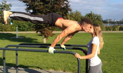 連運動都可以放閃！逼死他人的超浪漫情侶健身 Natalia Cichos、 Jaco Excellence、健身、運動、私話題