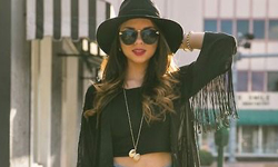 下盤大也能成為優勢！梨形女孩穿搭技巧 下盤、梨形、穿搭、高腰、crop top