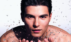 [新聞稿] 挑戰自信極限 捍衛肌膚終極活力！ Za MEN全日能量補給 激醒肌膚 亞洲男神鳳小岳代言 高效雙系列 強勢襲台 肌膚、暗沉、油光Za、MEN、保養