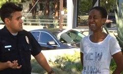 妞快報：黑人沒資格親吻白人？女星遭警當成妓女上銬大哭 妞快報、種族歧視、Daniele Watts、決殺令