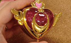 姐是要聽歌不是要變身！收納耳機專用美少女變身盒 美少女戰士、變身盒、耳機、收納、