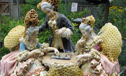 蜂巢冰淇淋已經不夠看！瓷娃結合蜂窩也能引爆熱潮 Aganetha Dyck、加拿大、藝術、生態、蜜蜂、蜂巢、陶瓷、環境、、藝術