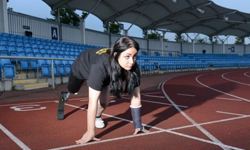 請幫我切掉健康的腿！截肢女為圓夢自願斷足 女孩、截肢、跑步、殘奧會、快速