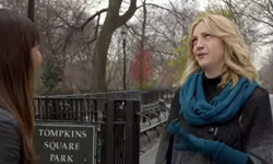 狂損自己就對了！搞笑影片大婊女孩被讚美時的假掰表現 損自己、假掰、Comedy Central、搞笑、影片