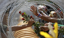 革命不一定要流血 10個抗爭中的溫柔時刻 抗爭、民主、運動、社會、運動