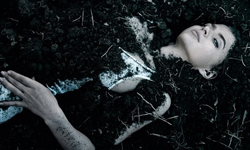 棺內傳出尖叫聲─女遭醫判病亡、疑活埋窒息死 棺材、棺木、死亡、恐怖、尖叫