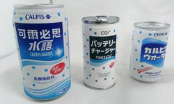 可以充電的飲料？超逼真的易開罐行動電源 手機、週邊、行動電源、易開罐、星巴克、飲料