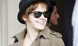 艾瑪華森風衣上身更帥氣 跟著歐美7位It girl這樣穿風衣 Rita Ora、風衣、Emma Watson、Alexa Chung、Blake Lively、Leighton Meester