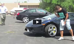 亂大便大到暈厥！幼稚拍檔整人不成反被「電」 惡作劇、拍檔、 ViralBrothers、美國、 Čeněk