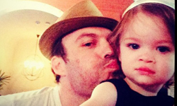 這小孩長大後不得了！辣媽梅根福克斯兩個寶貝兒子長這樣 梅根福克斯、Megan Fox、星二代、Brian Austin Green、嬰兒、萌