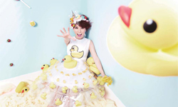 [新聞稿] “黃雅莉”微博曬副業  遭歌迷調侃不務正業 黃雅莉、音樂、藝術、創造