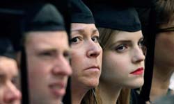 不是只有妙麗會念書！7位美女女星都是常春藤聯盟校友 資優生、常春藤、Ivy League、艾瑪華森、Emma Watson、Natalie Portman、Lupita Nyong'o、娜塔莉波曼、露琵塔尼詠歐、Tyra Banks、Brooke Shields、布魯克雪德絲、Claire Danes、克萊兒丹妮絲、Rashida Jones、