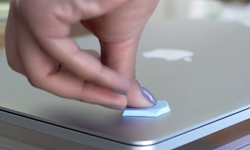 幫迷糊精輕鬆找到不見的東西！神奇的偵測貼紙 Estimote Stickers、偵測、貼紙、神奇、科技、失物、弄丟、不見、手機、寵物