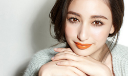 唇妝、眼妝擇一畫！秋季妝容tips這裡看 Choc、彩妝、眼妝派、上班、上學