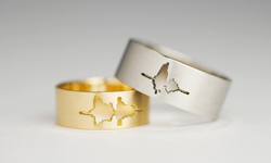 化聽覺為視覺！ 刻製「我願意」聲波紋的超浪漫婚戒 婚戒、獨一無二、sakurako shimizu、我願意、聲波紋