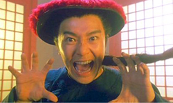 折凳vs.含笑半步癲，哪個厲害？星爺電影經典武器絕招大集合 星爺、周星馳、電影、經典、武器