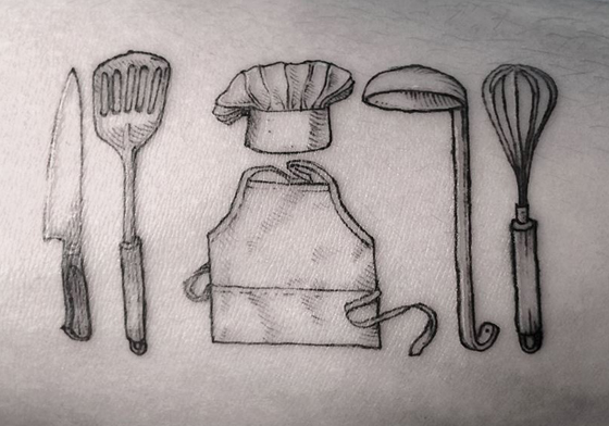 面試忘記帶履歷表也沒關係啦！簡約感技能刺青特輯 韓國、刺青、OOZY、技能、tattoo、理髮師、廚師、木工、藝術