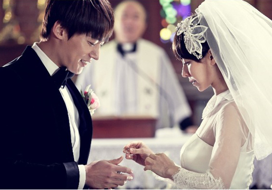 再尷尬也要提議簽婚前協議！6點確認你們擁有平衡的婚姻關係 婚姻、結婚、婚前協議、平衡、感情、戀愛、愛情、限制、家事、離婚