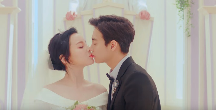 吻到連2NE1朴春都出來讚聲！LEE HI下半專輯的神祕美男是…… LEE HI、下半專、 SEOULITE、ONE、 Show Me The Money 4