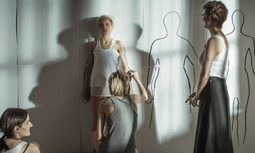 你想和死去的親人溝通嗎？《通靈診療室》影后飾演陰陽眼靈媒與鬼溝通 死亡、親情、溝通、通靈診療室、影后