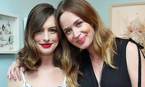 妞快報：小安、惡魔秘書神合體！10年後她們都變成辣媽啦 妞快報、小安、惡魔秘書、艾蜜莉布朗、安海瑟薇