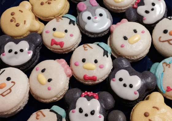 老闆，麻煩來一份米奇屁屁！動漫風馬卡龍讓人捨不得吃下肚 つるたん、馬卡龍、推主、自製、動漫、TSUM TSUM、妖怪手錶、麵包超人、飛天小女警、美少女戰士、庫洛魔法使、熊本熊、船梨精、星際大戰、拉拉熊、大耳狗、布丁狗、雪寶、小松先生、蛋黃哥、小魔女DoReMi