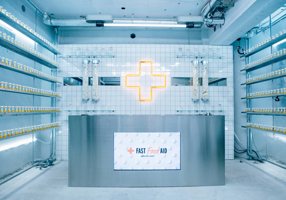 吃一年的速食就得吞7300顆維他命？震撼人心的速食營養援助站 健康、飲食、外食族、速食、維他命