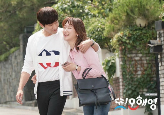 一天沒見面就好像世界末日？5個症狀代表你已經陷入熱戀期 情侶、愛情、戀愛、熱戀、幸福