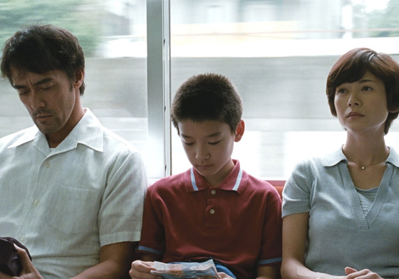  你有愛過什麼《比海還深》嗎？是枝裕和新片埋洋蔥獻給父親 是枝裕和、比海還深、侯孝賢、刺客聶隱娘、樹木希林