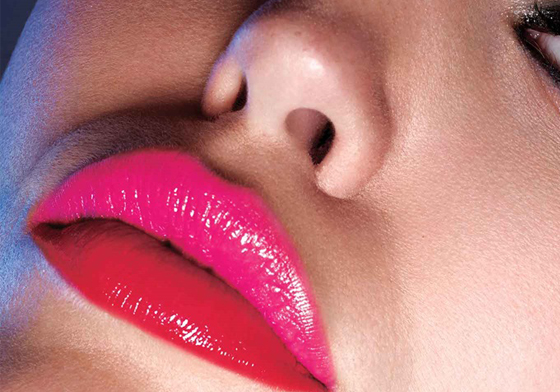 看膩漸層唇？玩玩潮流女孩絕不能不嘗試的撞色唇吧 撞色唇、唇釉、唇蜜、顯色、唇彩