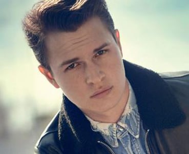 《生命中的美好缺憾》男主角推出單曲＜Home Alone＞！不只演戲連音樂天分都超強大 生命中的美好缺憾、音樂、安索艾格特、Ansel Elgort、分歧者