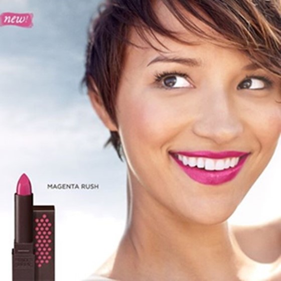 [新聞稿]我的風格  我的彩唇膏一抹就豐、潤、彈  小蜜蜂爺爺、彩唇膏、美妝、化妝品、Lipstick、雙脣、唇膏