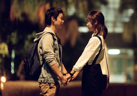 造成遠距分手潮？共鳴十足？眾說紛紜的《六弄咖啡館》評價兩極 六弄咖啡館、藤井樹、吳子雲、國片、分手潮