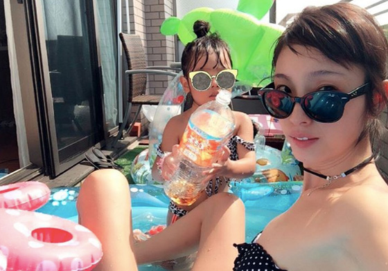 羨慕別的媽媽過得像貴婦自己像條狗？現實與IG對比照讓你秒釋懷 Wren Kitchens、 A Kitchen Lived In: Perception vs Reality、照片、照騙、濾鏡、美好