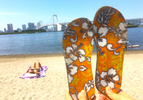 徹底解放卻又覺得很赤裸？「沒有人字」的人字拖顛覆你的想像 人字拖、夾腳拖、裸體、沒有人字、赤裸、解放、腳、Topless Sandle